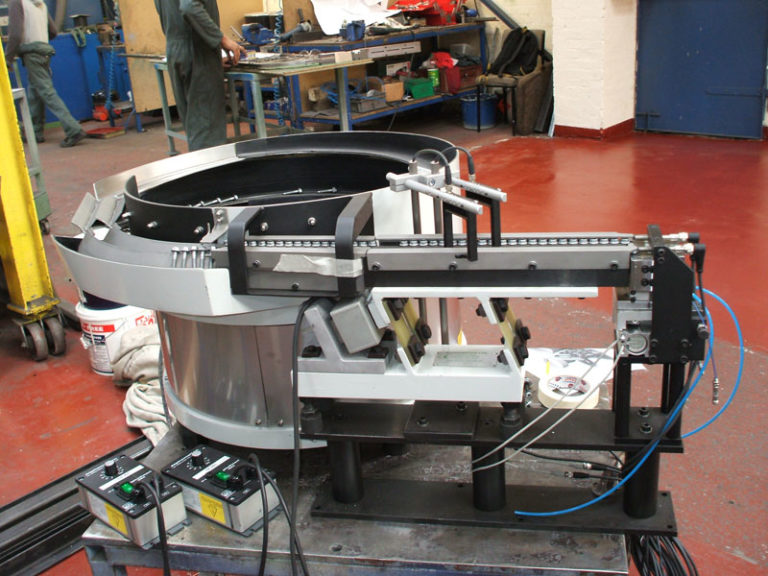 Vibratory Linear Transfer Feeders Alphamation